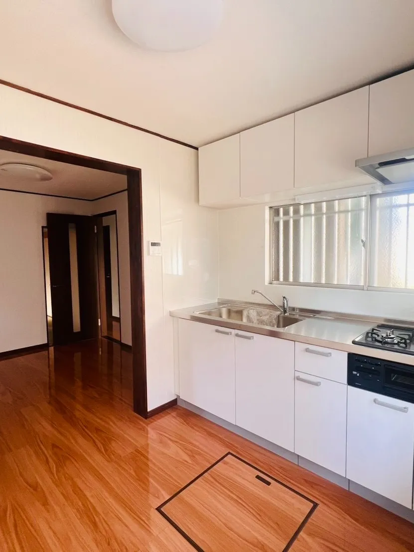 今回は東京都青梅市友田町４丁目にあります中古物件のご紹介です...