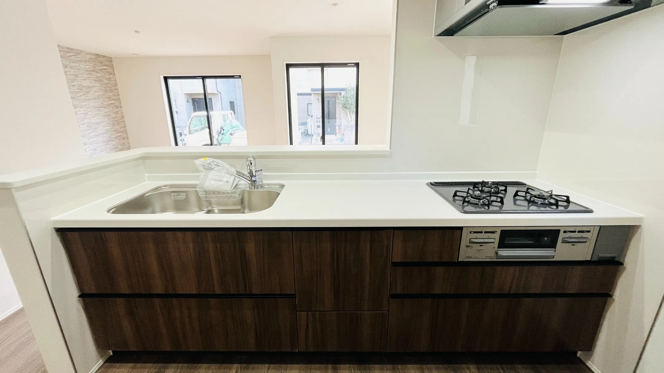 【新築戸建分譲３棟現場のご案内】