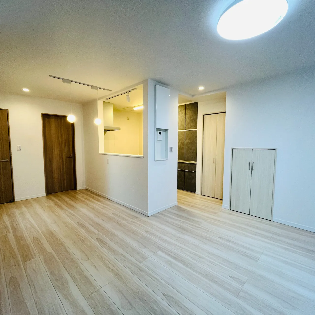 【羽村市小作台 新築戸建｜「小作」駅徒歩2分！利便性と快適性...